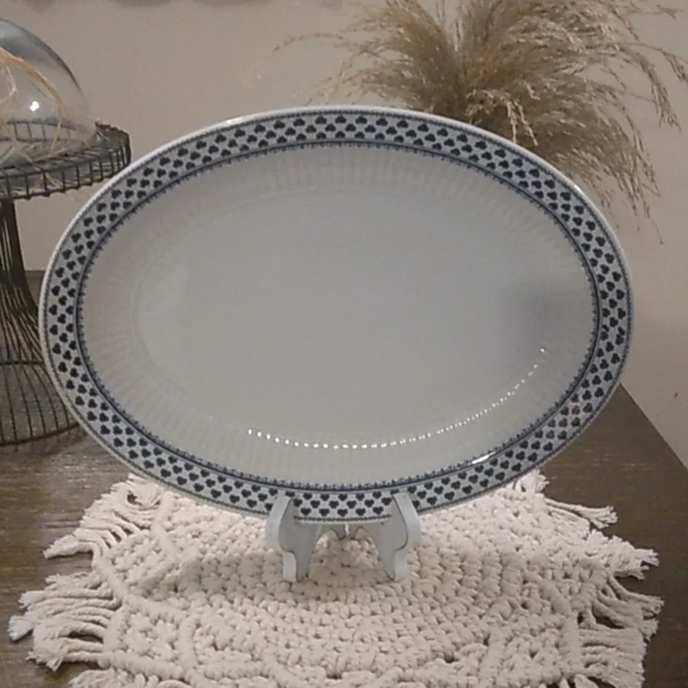 Vtg Adams Brentwood Ironstone Blue Clover Wedgewood 13.5